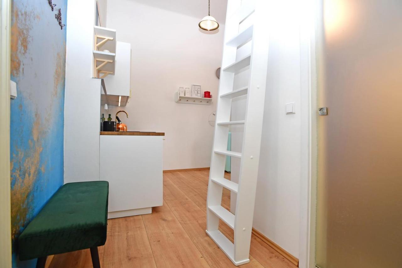 Apartmán Lovely Little Cosy In *