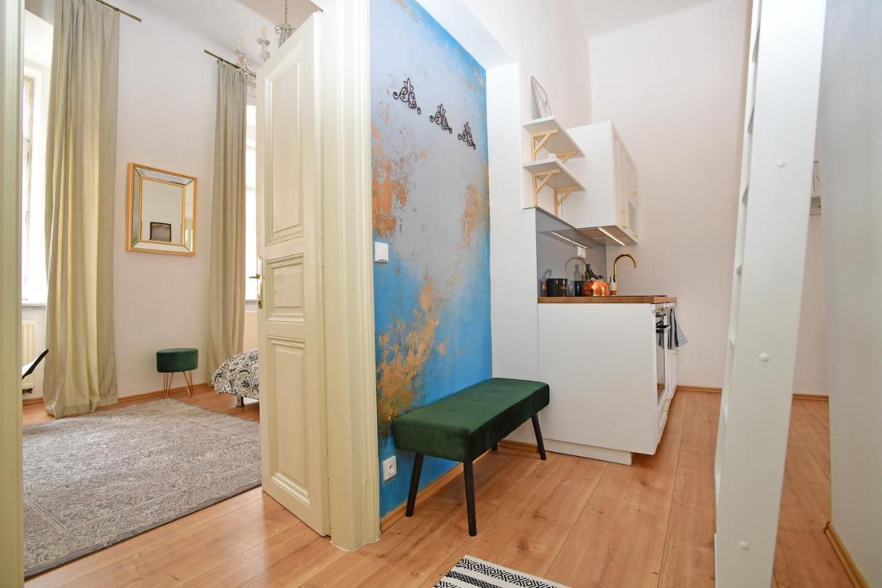 Apartmán Lovely Little Cosy In